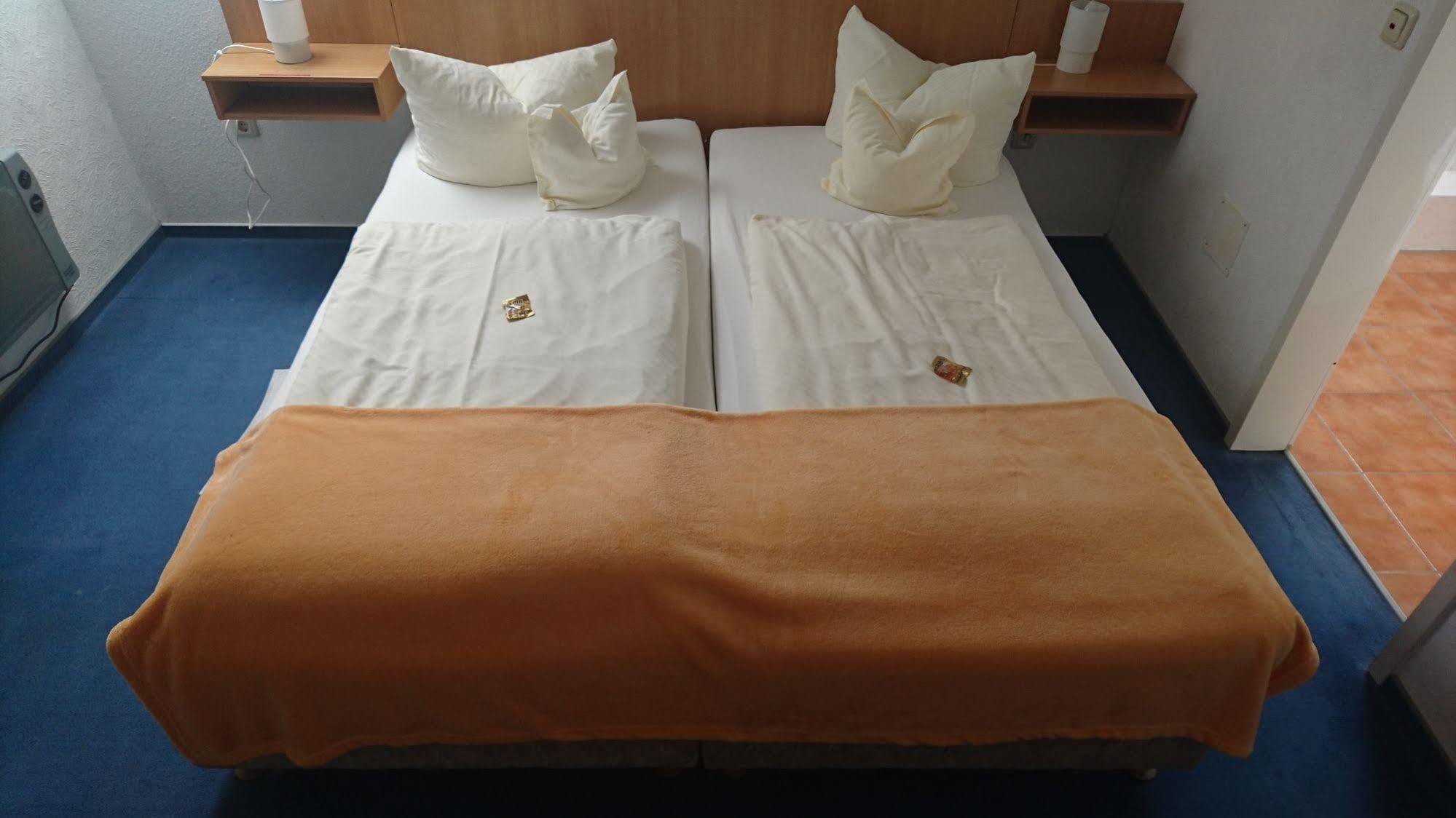 Hotel-Pension Am Muehlberg Luebbenau Ngoại thất bức ảnh